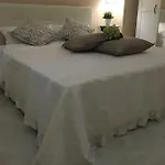 Queen Chic * لا سبيتسْيا