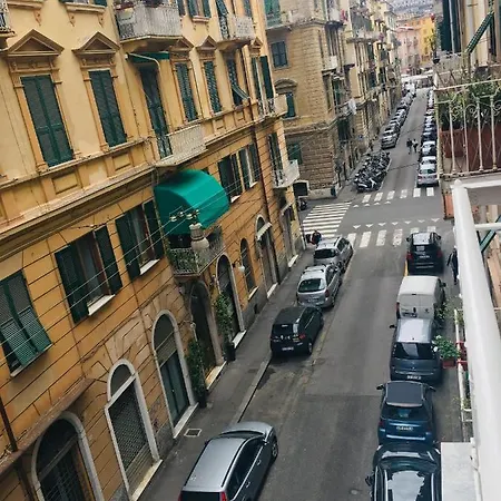 Queen Chic Λα Σπέτσια